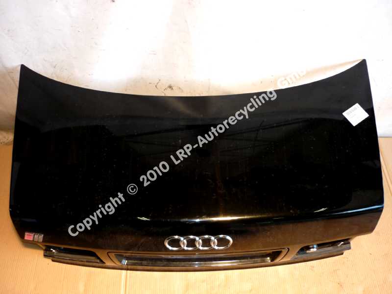 Audi A8 D2 Heckklappe LY9B brilliantschwarz BJ2000